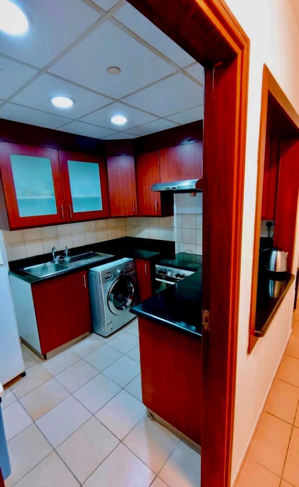 Four Stars Dubai Marina Jbr Hotel Exterior photo